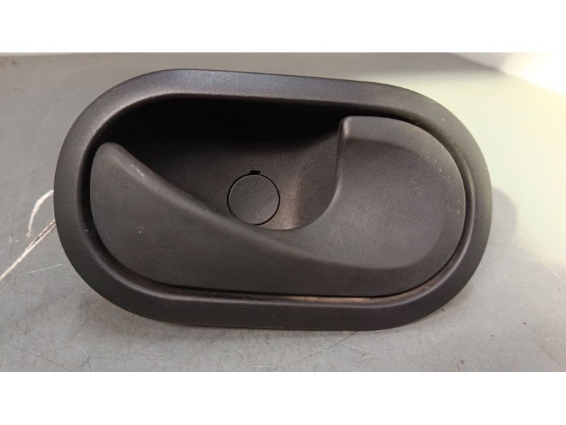 Recambio de maneta interior puerta delantera derecha para renault kangoo express (fw0/1_) z.e. (fw0z, fw1z) referencia OEM IAM  