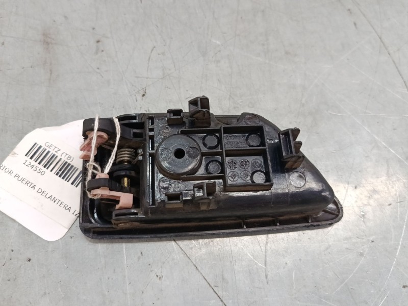 Recambio de maneta interior puerta delantera izquierda para hyundai getz (tb) 1.3 i referencia OEM IAM   
