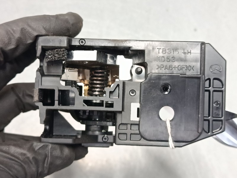 Recambio de maneta interior puerta delantera izquierda para mazda cx-5 (ke, gh) 2.2 d (ke2fw) referencia OEM IAM   