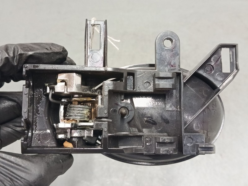 Recambio de maneta interior puerta delantera izquierda para nissan micra iv (k13k, k13kk) 1.2 referencia OEM IAM   