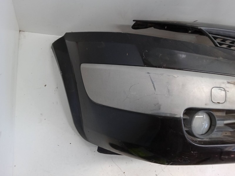 Recambio de paragolpes delantero para renault megane ii (bm0/1_, cm0/1_) 1.6 16v (bm0c, cm0c) referencia OEM IAM   