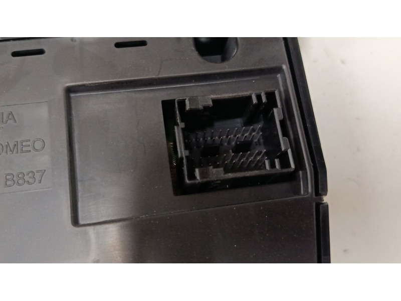 Recambio de mando climatizador para fiat punto (199_) 1.4 natural power referencia OEM IAM 735501599  