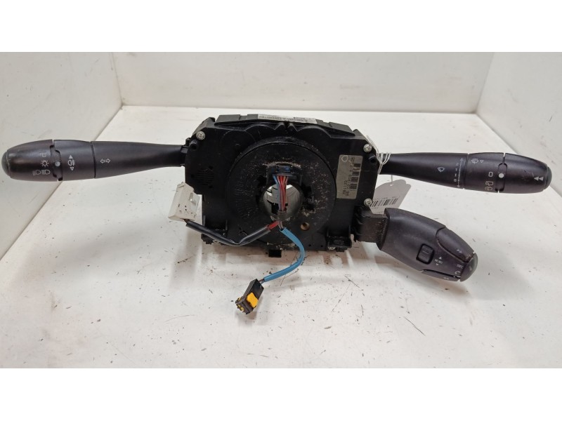 Recambio de mando luces para peugeot 207/207+ (wa_, wc_) 1.4 hdi referencia OEM IAM 96661305XT  