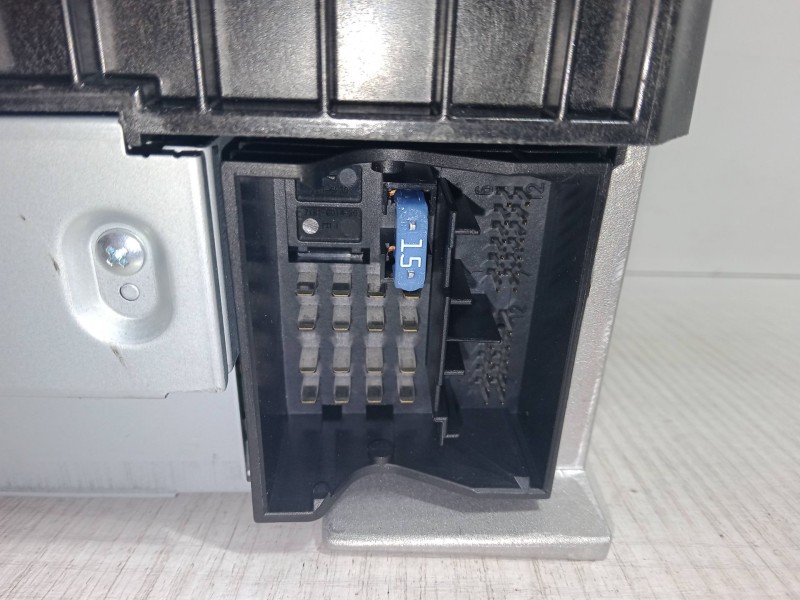 Recambio de radio cd para mercedes-benz clase b sports tourer (w245) b 160 (245.231) referencia OEM IAM A1699002000  