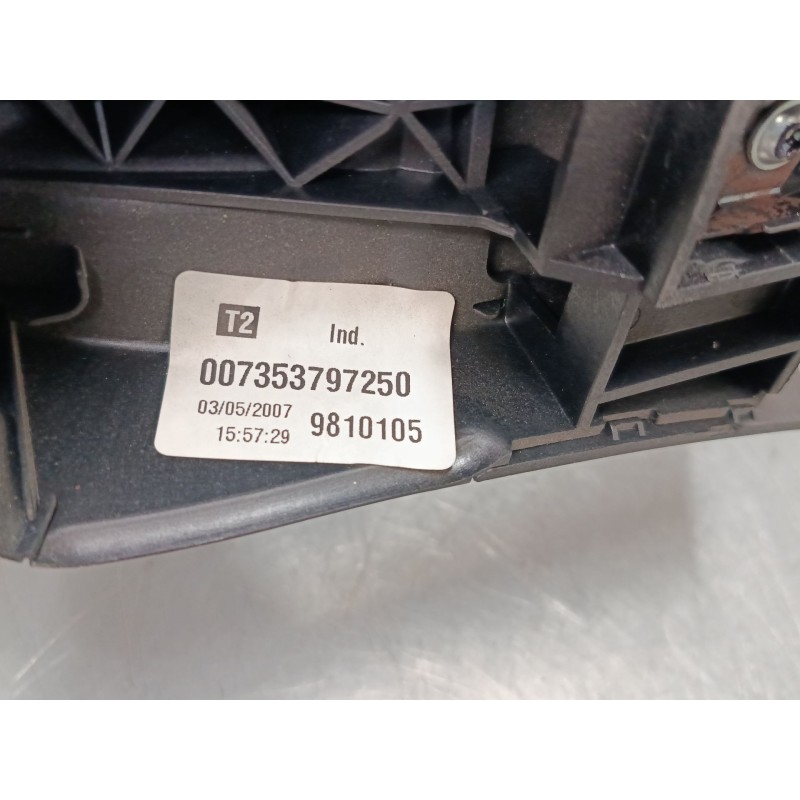 Recambio de retrovisor interior para lancia ypsilon (843_) 1.3 d multijet (843.axh1a, 843.axe1a) referencia OEM IAM 07353685350 
