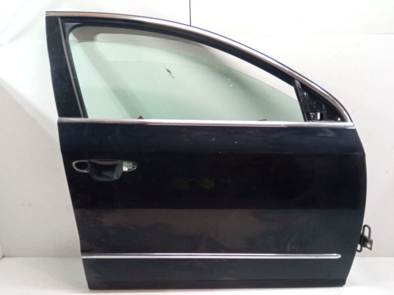 Recambio de puerta delantera derecha para volkswagen passat b6 (3c2) 2.0 tdi 16v referencia OEM IAM   