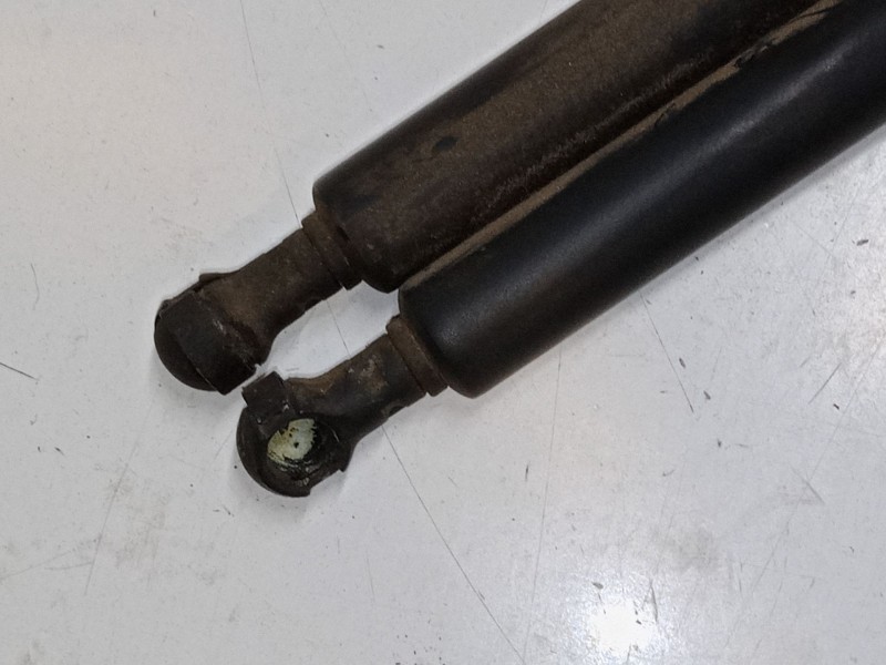 Recambio de amortiguadores capo para mercedes-benz clase e (w210) e 240 (210.062) referencia OEM IAM   