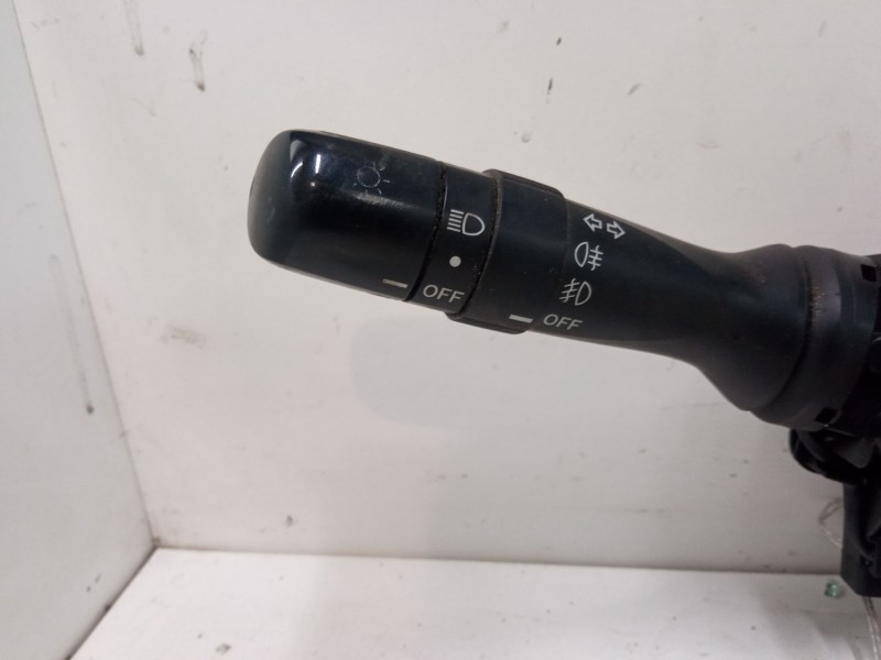 Recambio de mando luces para toyota yaris (_p9_) 1.4 d-4d (nlp90_) referencia OEM IAM   
