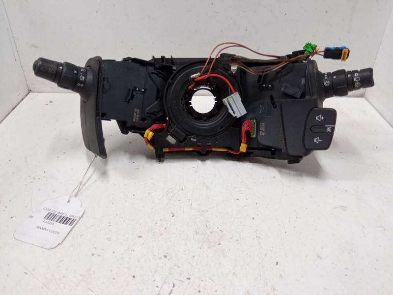 Recambio de mando luces para renault clio iii (br0/1, cr0/1) 1.2 16v (br0p, cr0p) referencia OEM IAM   