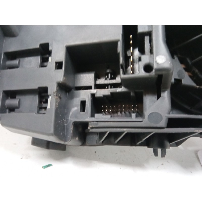 Recambio de mando luces para renault clio iii (br0/1, cr0/1) 1.2 16v (br0p, cr0p) referencia OEM IAM   