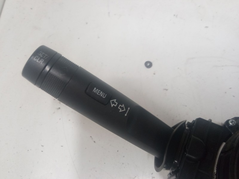 Recambio de mando luces para opel insignia a sedán (g09) 2.0 cdti (69) referencia OEM IAM 25947775  