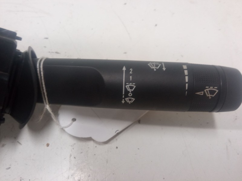 Recambio de mando luces para opel insignia a sedán (g09) 2.0 cdti (69) referencia OEM IAM 25947775  