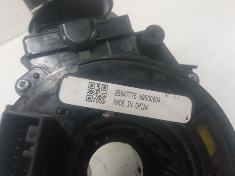 Recambio de mando luces para opel insignia a sedán (g09) 2.0 cdti (69) referencia OEM IAM 25947775  