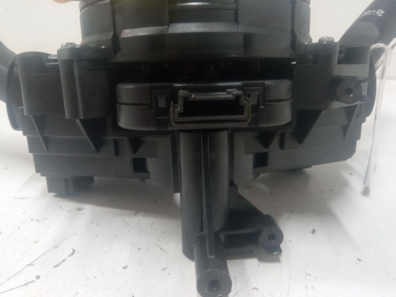Recambio de mando luces para opel insignia a sedán (g09) 2.0 cdti (69) referencia OEM IAM 25947775  