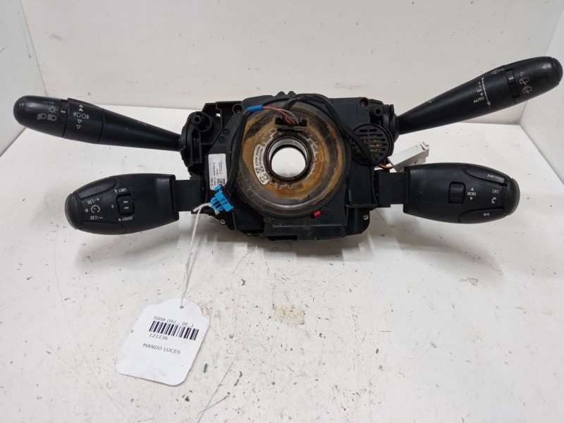 Recambio de mando luces para peugeot 5008 (0u_, 0e_) 1.6 hdi referencia OEM IAM 96663613XT  