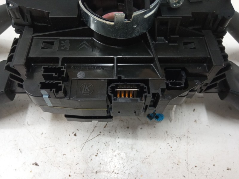 Recambio de mando luces para peugeot 5008 (0u_, 0e_) 1.6 hdi referencia OEM IAM 96663613XT  