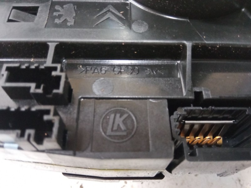 Recambio de mando luces para peugeot 5008 (0u_, 0e_) 1.6 hdi referencia OEM IAM 96663613XT  