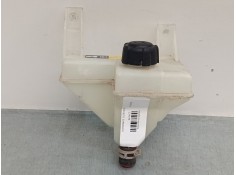 Recambio de deposito expansion para nissan nv200 furgoneta e-nv (me0n) referencia OEM IAM 217104FA0A   2