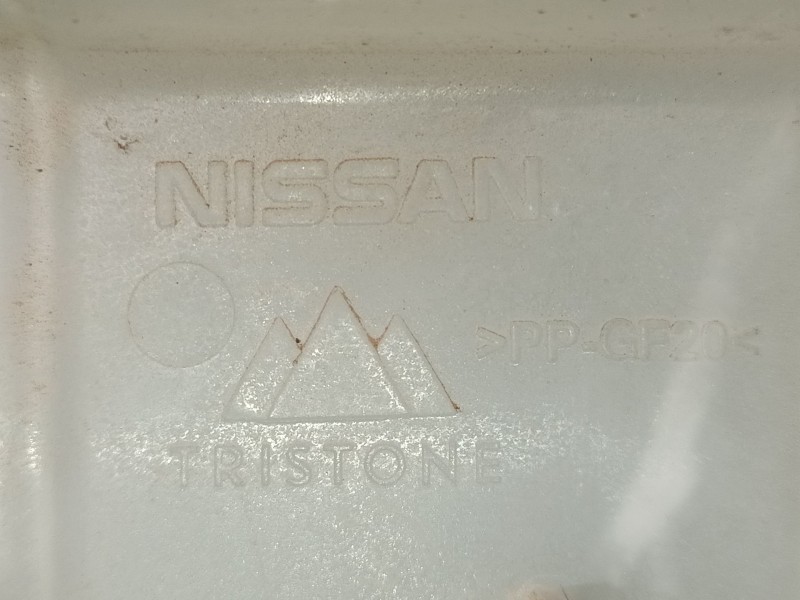 Recambio de deposito expansion para nissan nv200 furgoneta e-nv (me0n) referencia OEM IAM 217104FA0A  