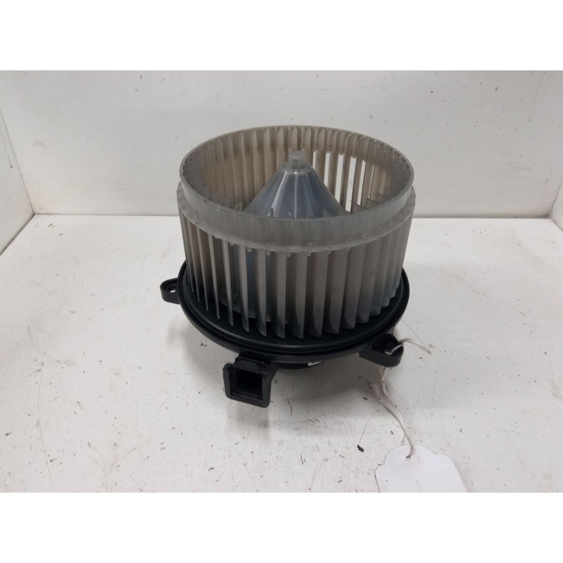 Recambio de motor calefaccion para opel insignia a sedán (g09) 2.0 cdti (69) referencia OEM IAM 52426734  