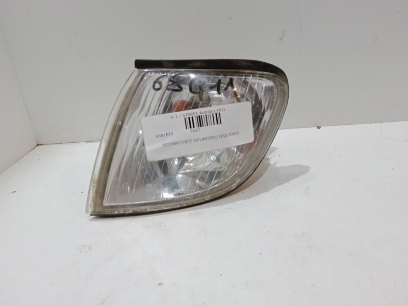 Recambio de intermitente delantero izquierdo para hyundai h-1 / starex autobús (a1) 2.5 tci referencia OEM IAM   