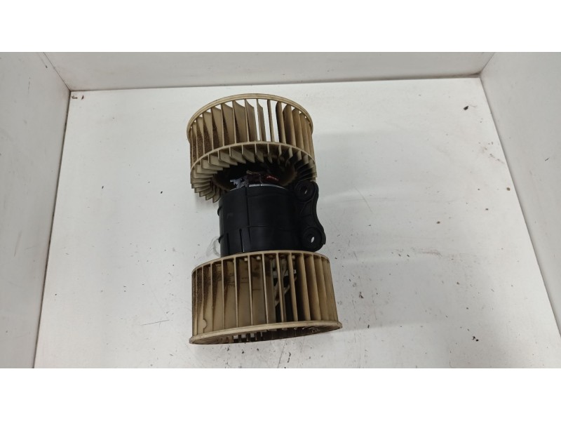 Recambio de motor calefaccion para bmw x5 (e53) 3.0 d referencia OEM IAM   
