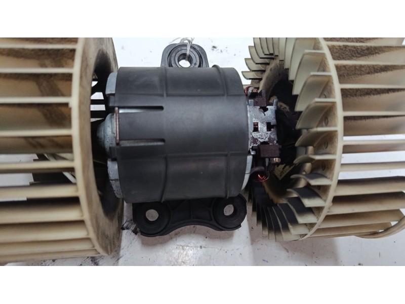Recambio de motor calefaccion para bmw x5 (e53) 3.0 d referencia OEM IAM   