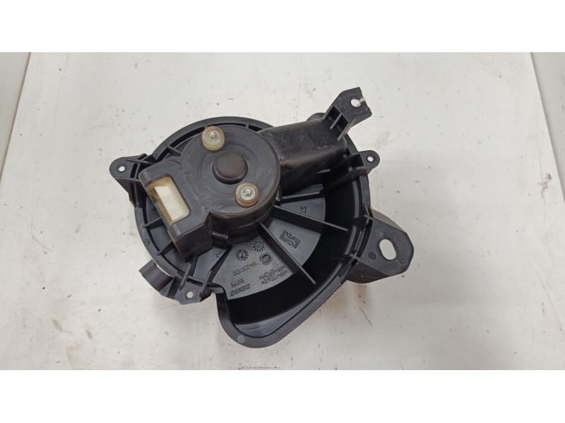 Recambio de motor calefaccion para opel corsa e (x15) 1.4 (08, 68) referencia OEM IAM 164230100  
