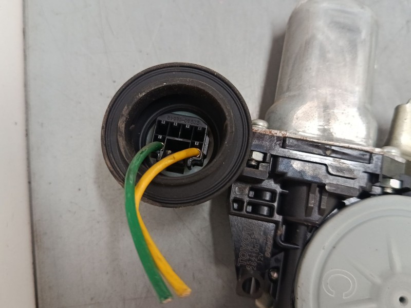 Recambio de elevalunas electrico delantero derecho para toyota prius liftback (_w2_) 1.5 hybrid (nhw20_) referencia OEM IAM 8571