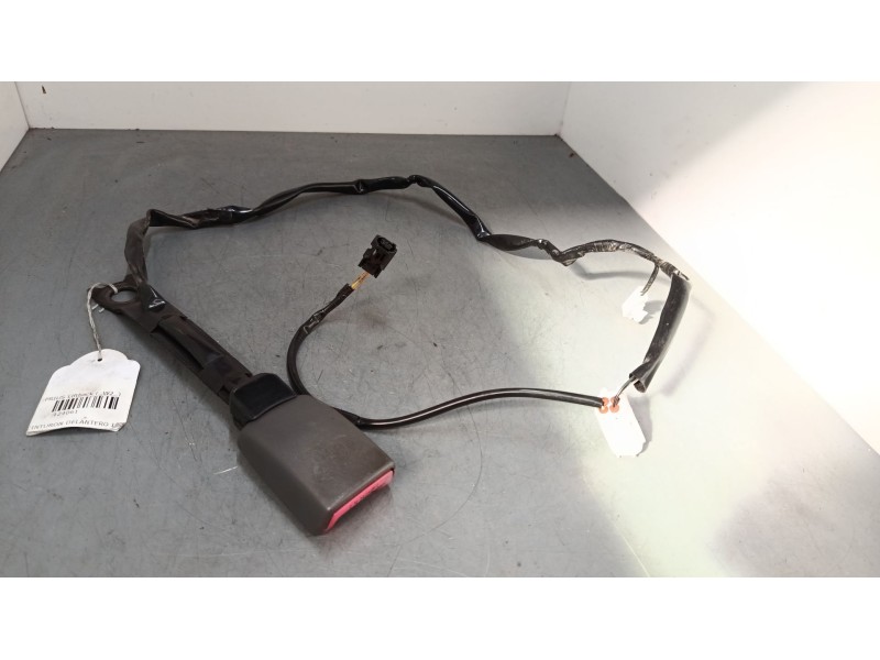 Recambio de anclaje cinturon delantero izquierdo para toyota prius liftback (_w2_) 1.5 hybrid (nhw20_) referencia OEM IAM   