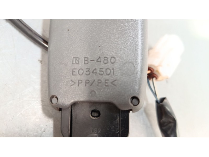 Recambio de anclaje cinturon delantero izquierdo para toyota prius liftback (_w2_) 1.5 hybrid (nhw20_) referencia OEM IAM   