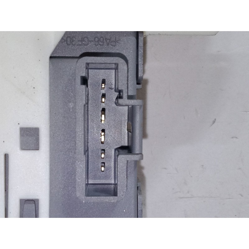 Recambio de elevalunas electrico trasero derecho para peugeot 407 (6d_) 2.0 hdi 135 (6drhrh, 6drhre, 6drhrg, 6drhrj) referencia 