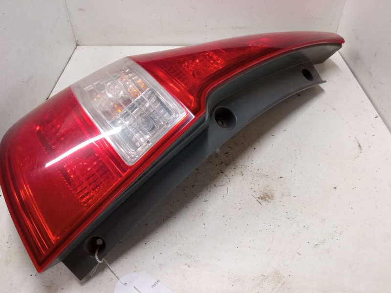 Recambio de piloto trasero izquierdo para hyundai i30 (fd) 1.6 crdi referencia OEM IAM 92401-2R100 924012R100 