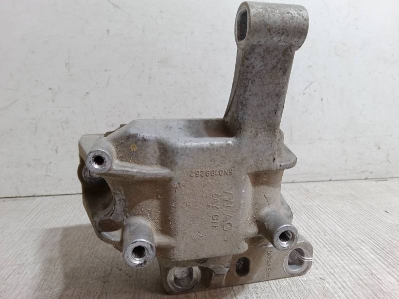 TACO MOTOR DERECHO 5N0199262 