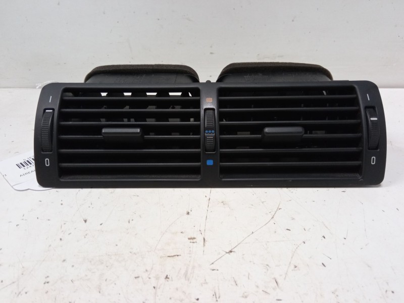 Recambio de aireador central para bmw 5 (e39) 525 d referencia OEM IAM   
