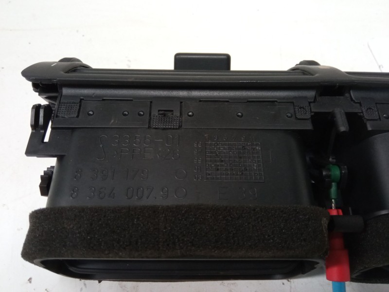 Recambio de aireador central para bmw 5 (e39) 525 d referencia OEM IAM   