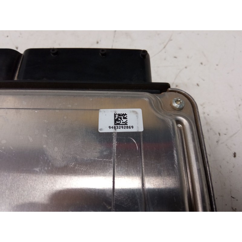 Recambio de centralita motor uce para opel insignia a (g09) 2.0 cdti 4x4 (68) referencia OEM IAM 55577619  