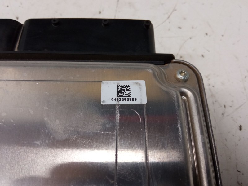 Recambio de centralita motor uce para opel insignia a (g09) 2.0 cdti 4x4 (68) referencia OEM IAM 55577619  