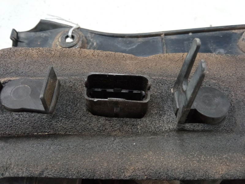 Recambio de piloto trasero izquierdo para nissan micra iii (k12) 1.4 16v referencia OEM IAM   