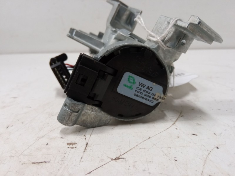 Recambio de clausor para volkswagen golf v variant (1k5) 1.9 tdi referencia OEM IAM   