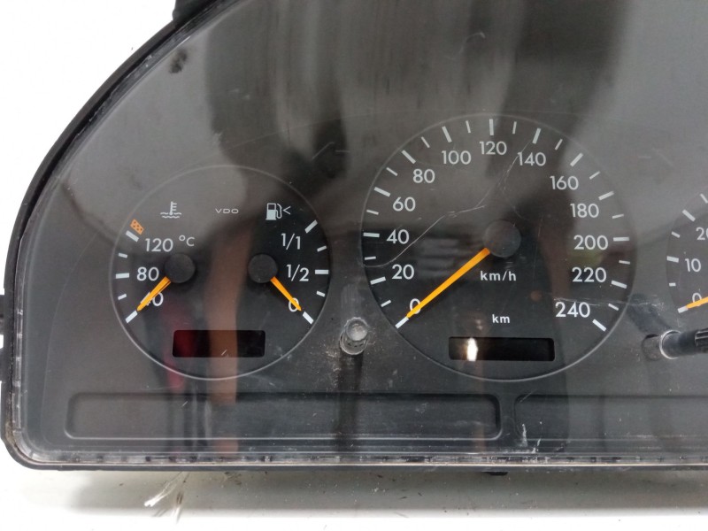 Recambio de cuadro instrumentos para mercedes-benz clase m (w163) ml 320 (163.154) referencia OEM IAM A1635405511  