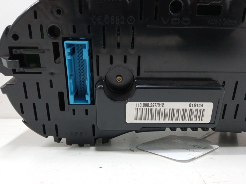 Recambio de cuadro instrumentos para audi a3 (8p1) 1.6 fsi referencia OEM IAM 8P0920930  