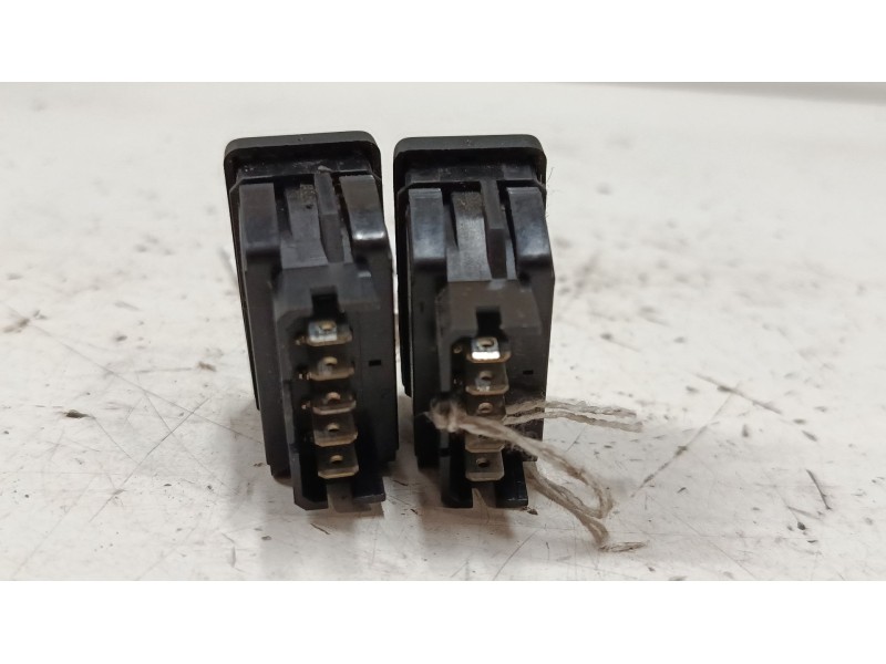 Recambio de mando elevalunas central para peugeot 106 ii (1a_, 1c_) 1.5 d referencia OEM IAM   