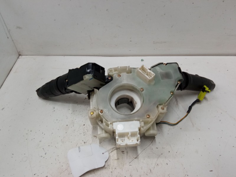 Recambio de mando luces para nissan micra iii (k12) 1.4 16v referencia OEM IAM   