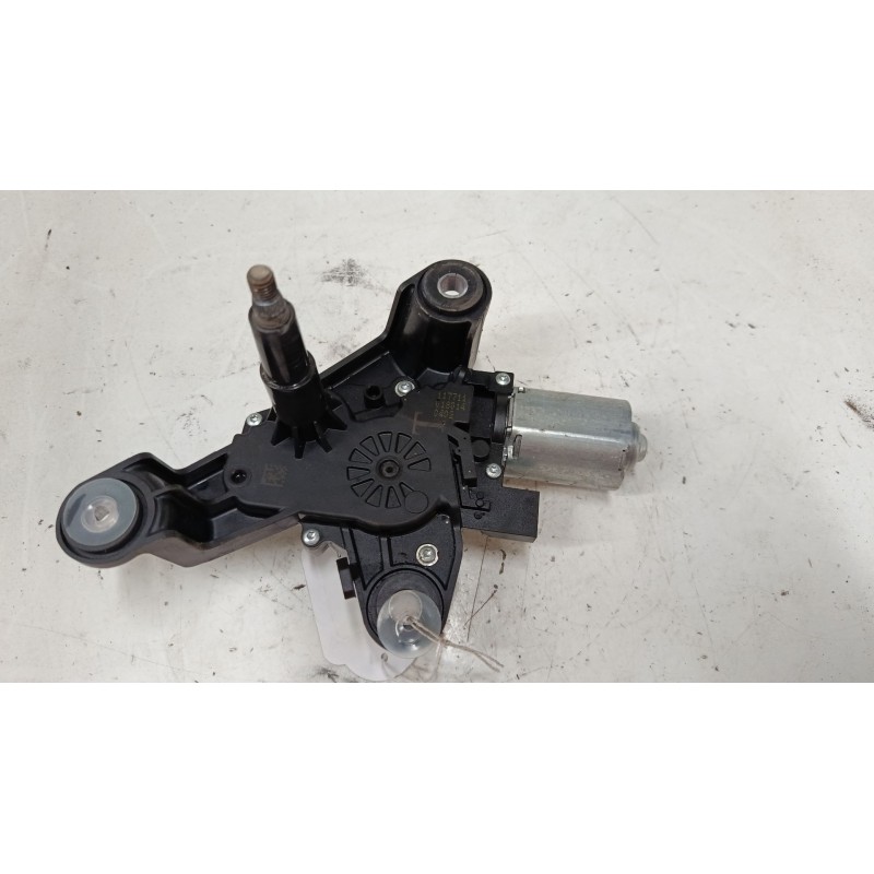 Recambio de motor limpia trasero para opel crossland x / crossland (p17, p2qo) 1.2 (75) referencia OEM IAM   