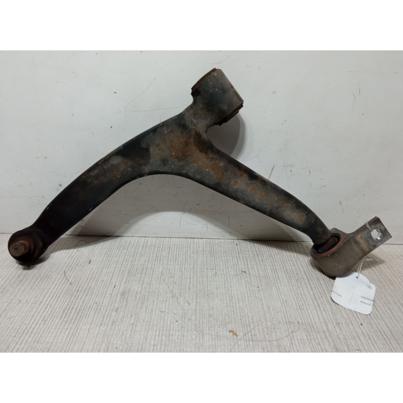 Recambio de brazo suspension inferior delantero izquierdo para citroën xsara picasso (n68) 2.0 hdi referencia OEM IAM   