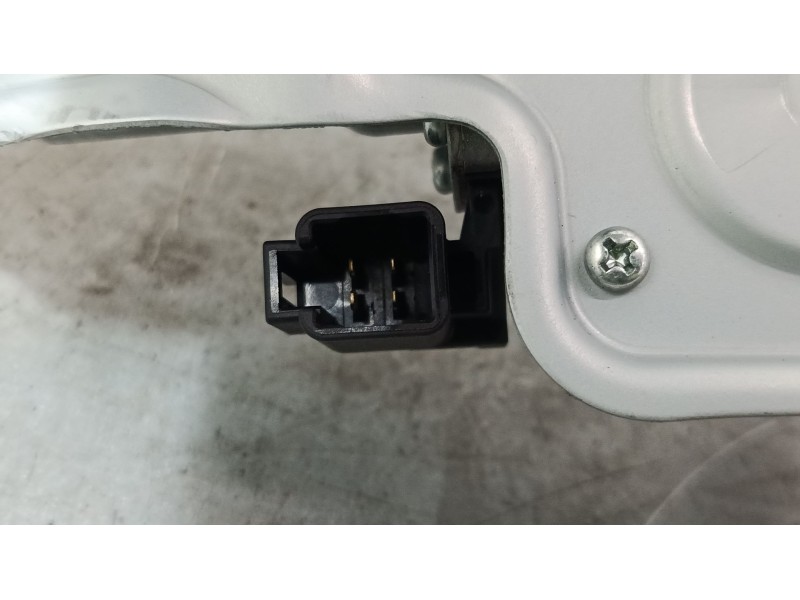Recambio de motor limpia trasero para hyundai tucson (tl, tle) 1.7 crdi referencia OEM IAM 98700D3000  
