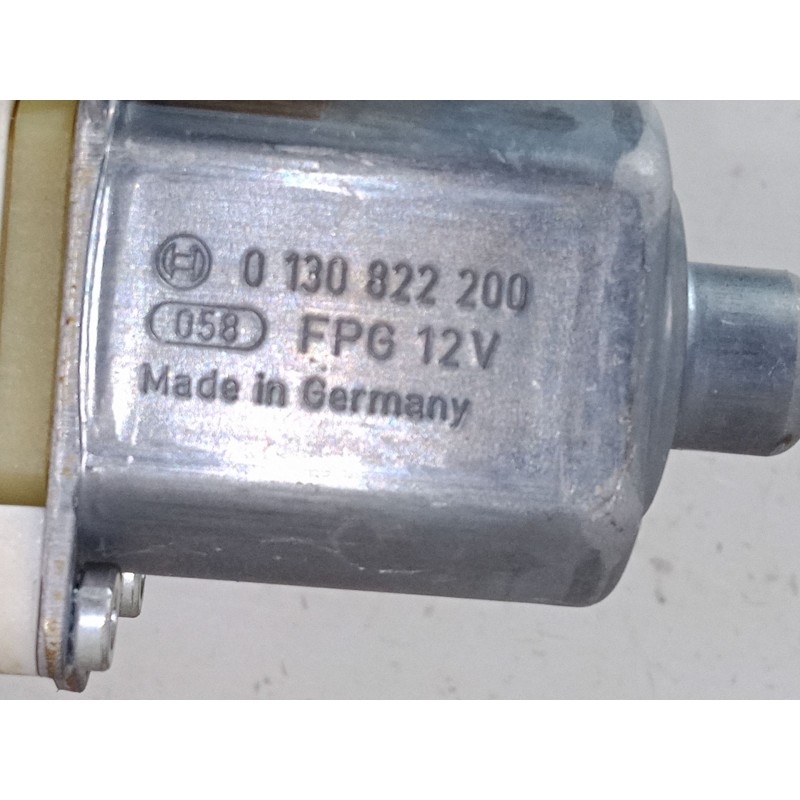 Recambio de elevalunas electrico trasero derecho para peugeot 407 (6d_) 2.0 hdi 135 (6drhrh, 6drhre, 6drhrg, 6drhrj) referencia 