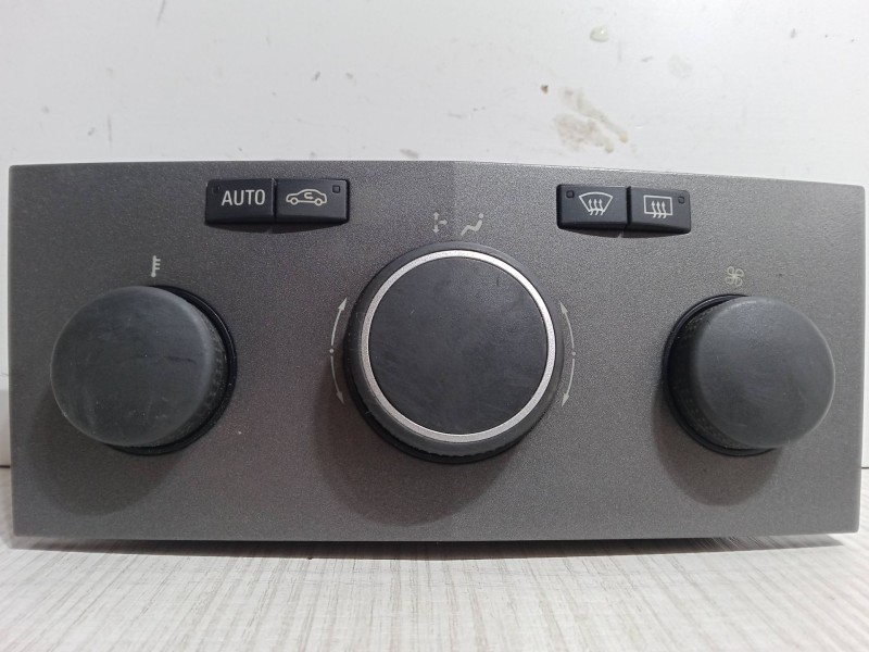 Recambio de mando climatizador para opel astra h (a04) 1.4 (l48) referencia OEM IAM   