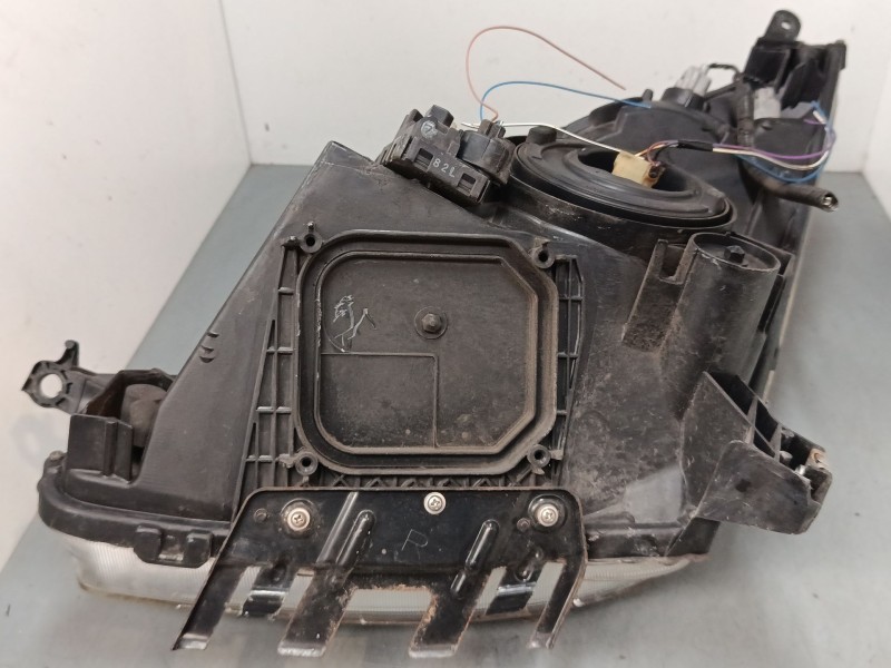 Recambio de faro derecho para toyota prius liftback (_w2_) 1.5 hybrid (nhw20_) referencia OEM IAM 8113047181  